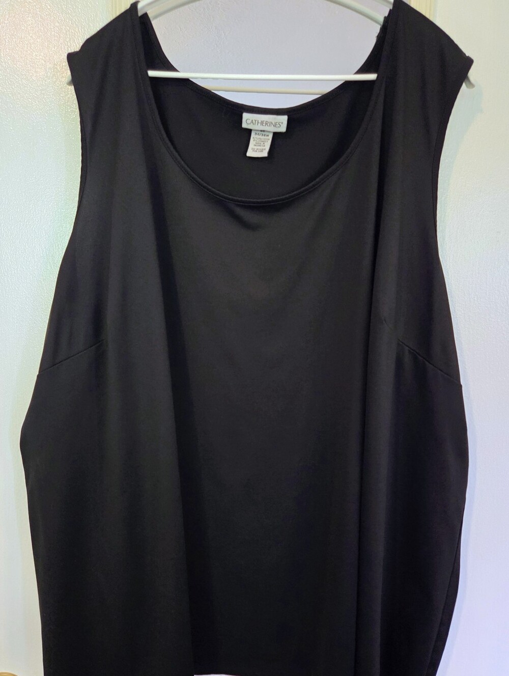 Catherines Black Scoop Neck Sleeveless Tank